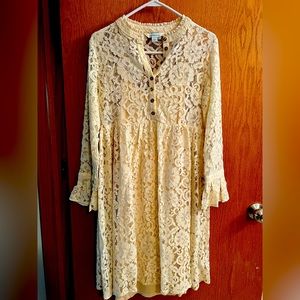 Sundance ivory lace long sleeved dress